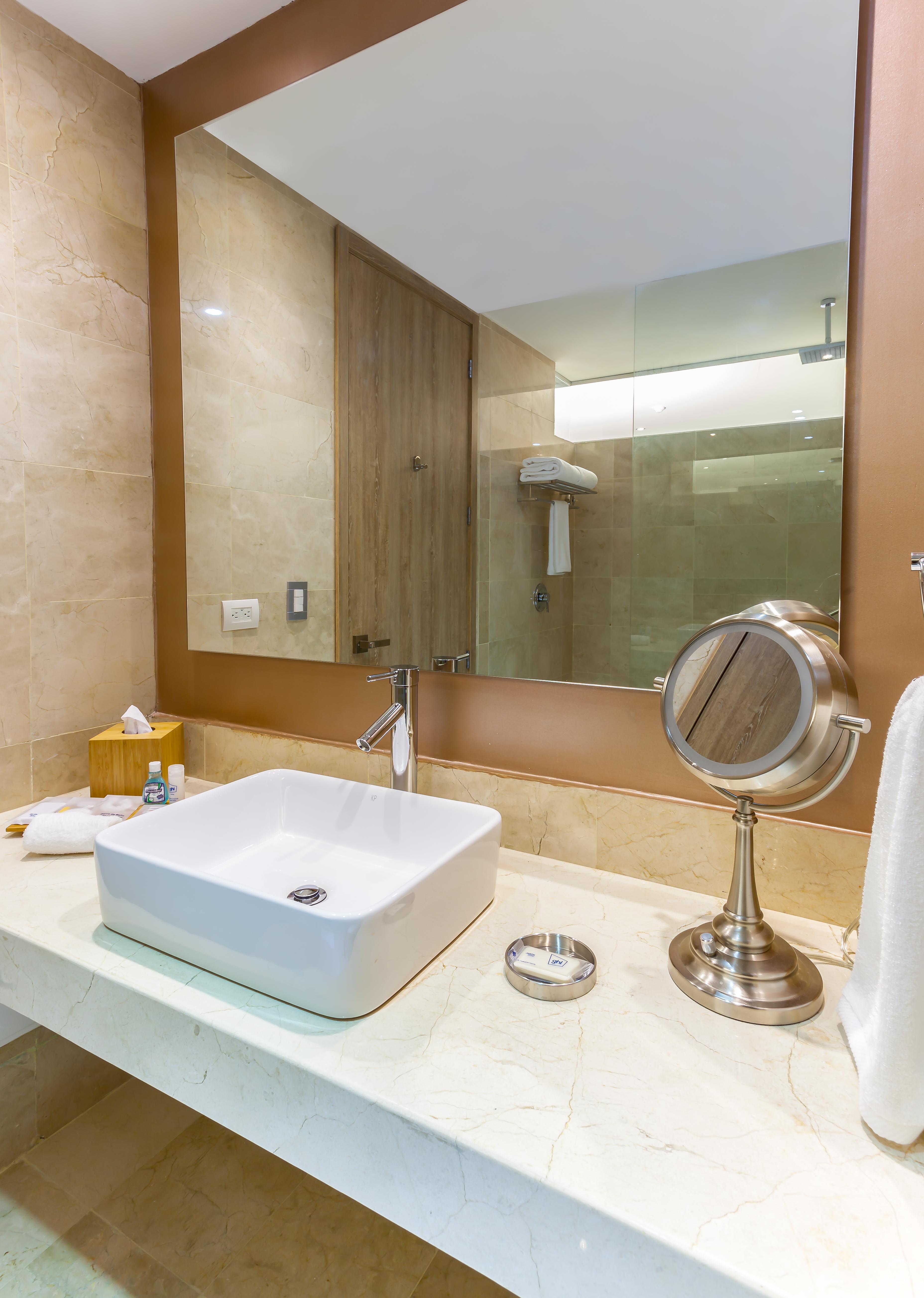Sky Collection Lifestyle & 5*